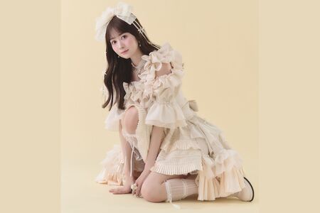 江籠裕奈『D∞ll』オンライン特典会 | Limited Stand／リミスタ